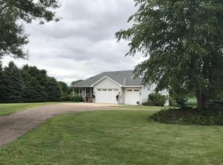 18125 Murphy Lake Blvd, Prior Lake, MN 55372