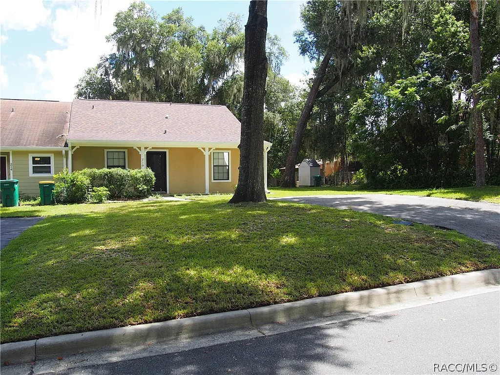 3 bed, 1400 sqft, $1,475 — Photo 2