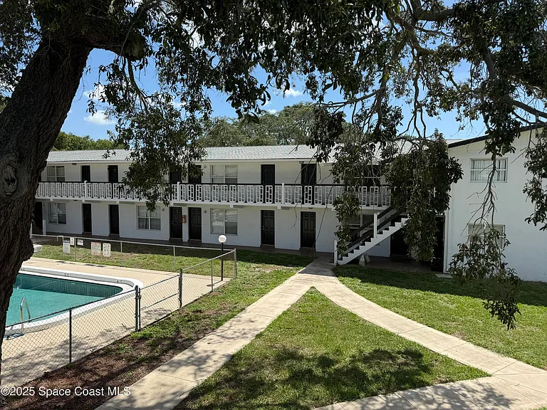 1432 Parkway Dr #6B — Photo 26