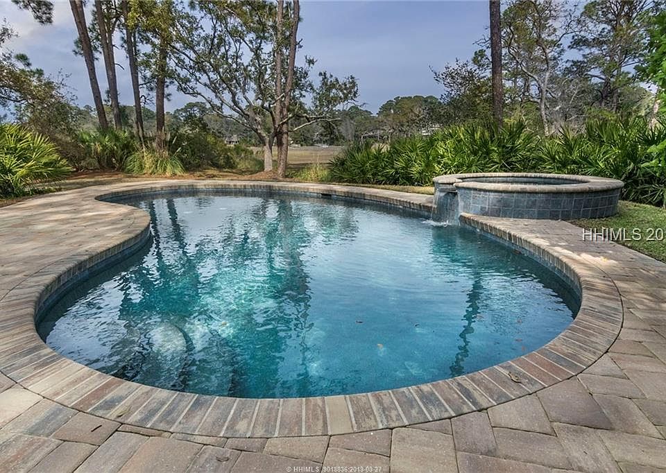 1st image of 24 Audubon Pond Dr