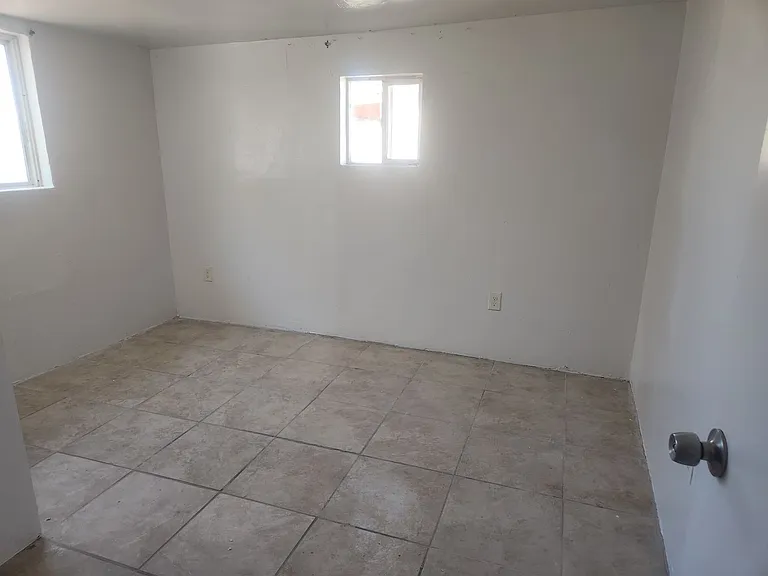 903 W Yuma St — Photo 8