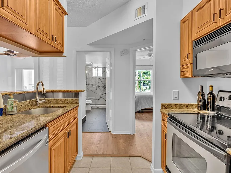 4216 Tuscany Way #4 — Photo 26