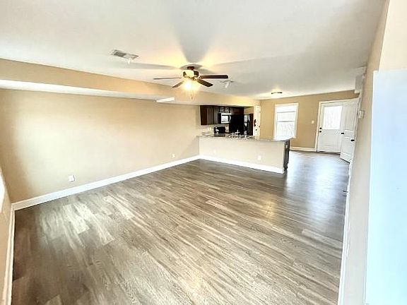 2nd image of 1705 Manning Dr APT C