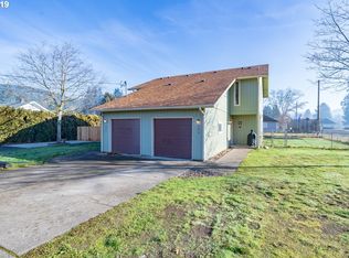 250 SW 5th (-260) Ave, Mill City or, OR 97360