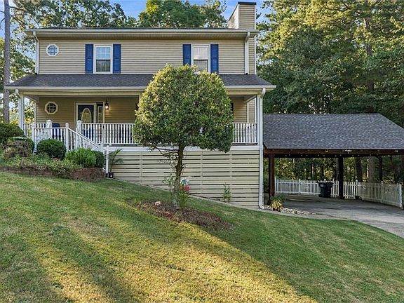 2nd image of 1336 Colonial Trce NW