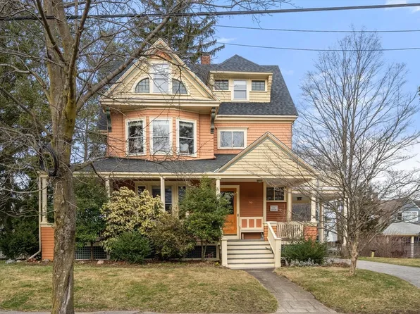 90 School St, Belmont, MA 02478