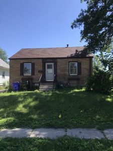 111 Kenmore St NE, Cedar Rapids, IA, 52402
