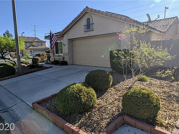 3rd image of 1744 Pomerado Dr