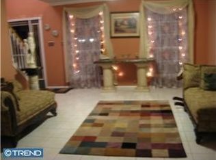 302 W Fox Trl, Williamstown, NJ 08094