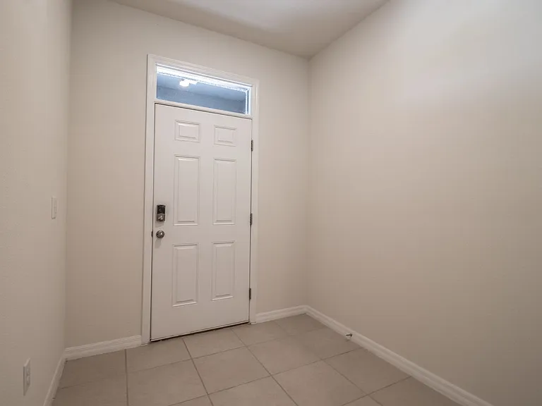 3333 Pleasant Willow Ct — Photo 4