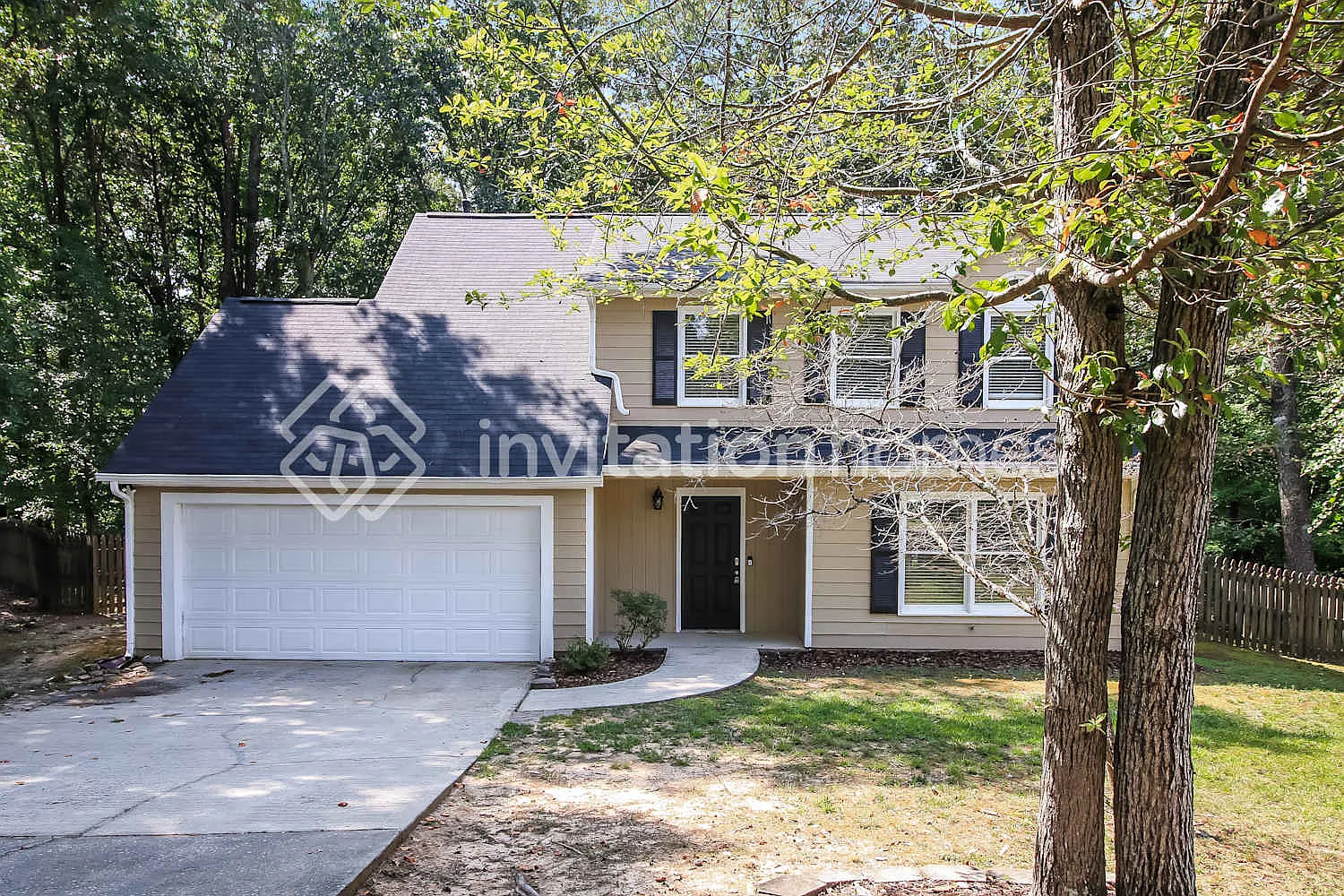 330 Brooke Wood Dr Peachtree City, GA 30269 — Photo 1