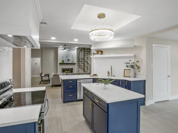 2001 Iron Horse Ct, Arlington, TX 76017