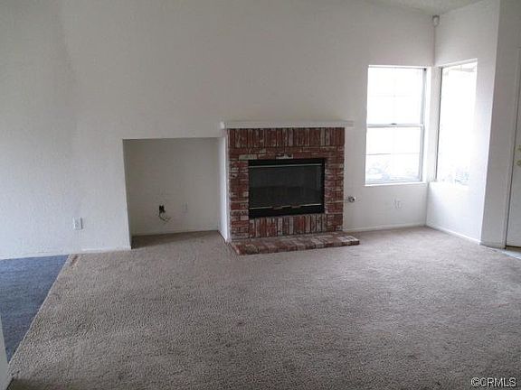 3rd image of 558 Camino Morena