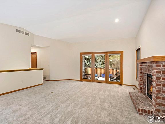 3rd image of 1142 Spanish Oak Ct