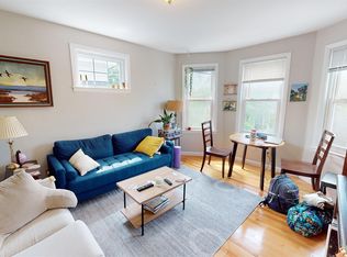 14 Tufts St #1, Cambridge, MA 02139
