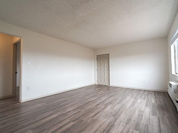 4th image of 5579 S Windermere St APT 405