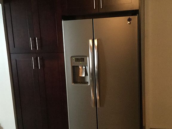 3rd image of 6990 Margate Blvd