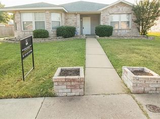 7937 Jubilant Dr, Dallas, TX 75237