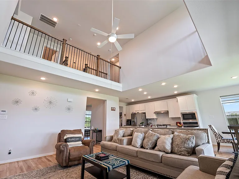 288 Kara Mist Ct — Photo 10