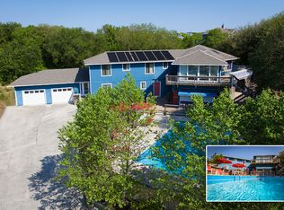 38 9th Ave, Southern Shores, NC 27949