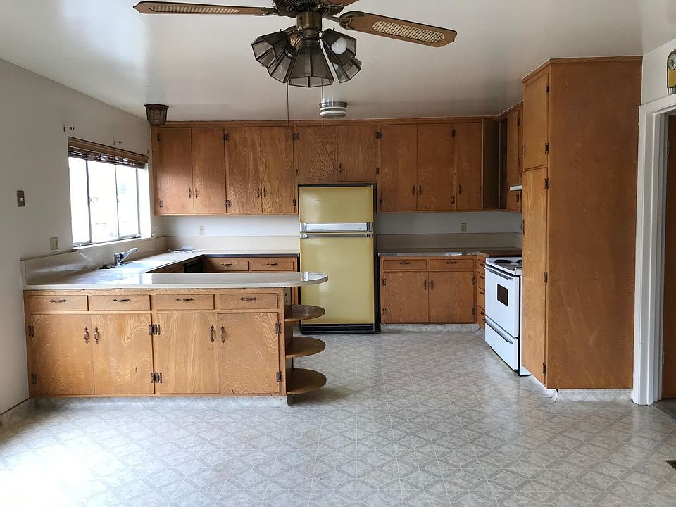 1st image of 93 Station Ave APT 1