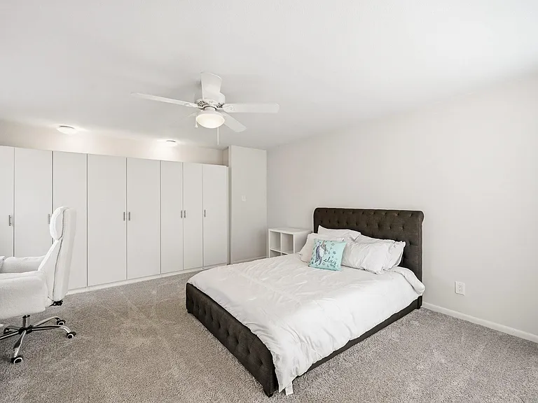 1116 Bering Dr #25 — Photo 36