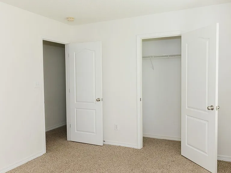 25759 Keldon Ct — Photo 11