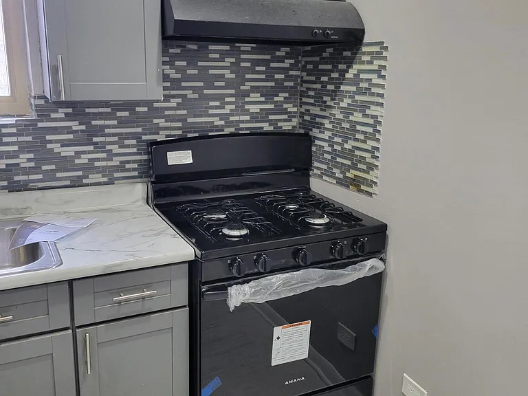 1222 W 108th Pl #HOUSE — Photo 1