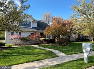 390 Wingspread Dr, Reading, PA 19606