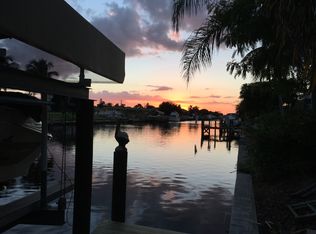 1910 SE 12th Ter, Cape Coral, FL 33990