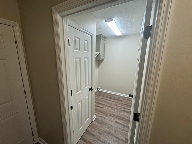 3883 Heather Way — Photo 11