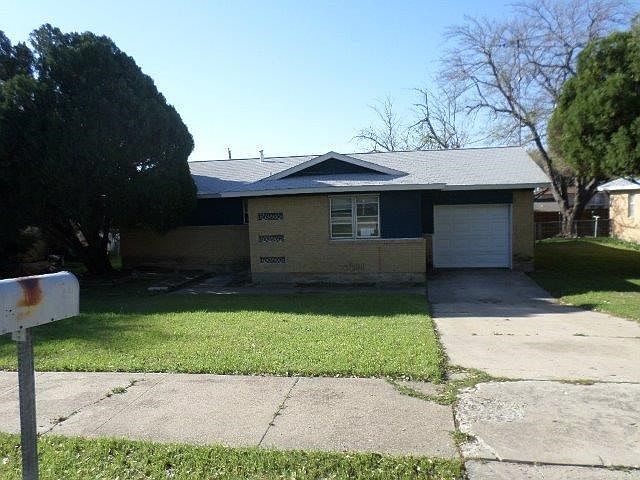 1st image of 8013 Chaparral Dr