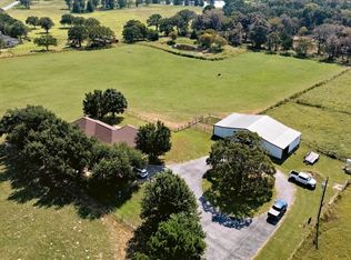 1235 W Fm 837, Montalba, TX