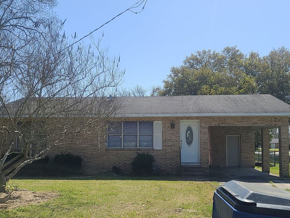 1st image of 244 Saizan Ave