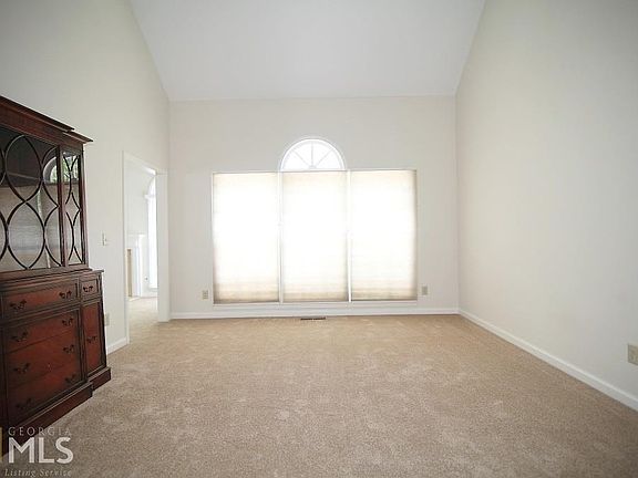 5th image of 1405 Twin Bridge Ln