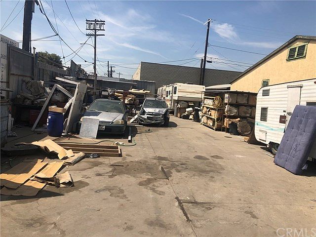 1st image of 5743 Holmes Ave
