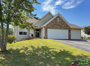 623 Valley View Dr, Pecatonica, IL 61063