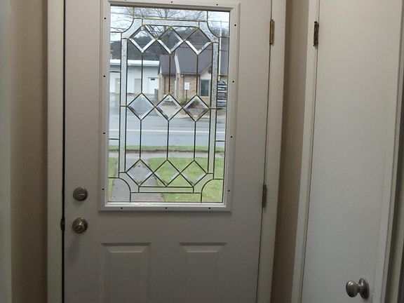 5th image of 2124 Lincoln Dr