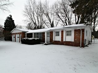 5181 Applewood Dr, Flushing, MI