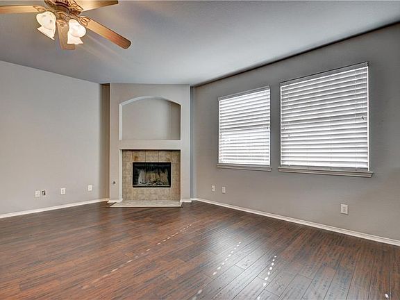5th image of 5420 Sonoma Dr
