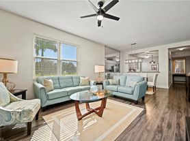 9200 Highland Woods Blvd