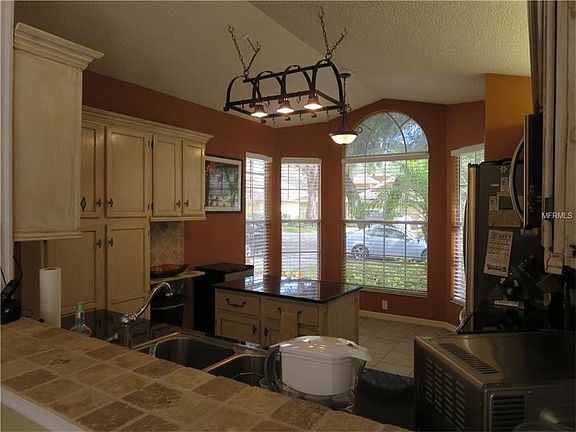 5th image of 1003 Piedmont Oaks Dr