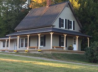 10 Highland Ridge Dr, Hampden, ME 04444