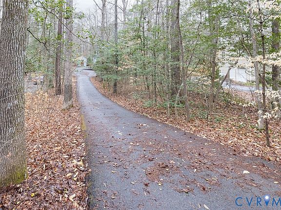 2nd image of 4111 Poplar Grove Rd