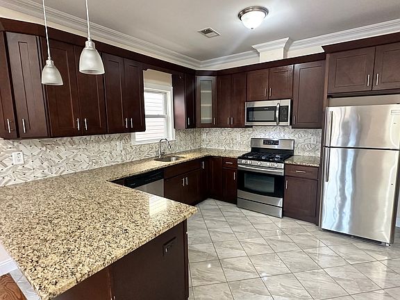 2nd image of 31 Laidlaw Ave #2