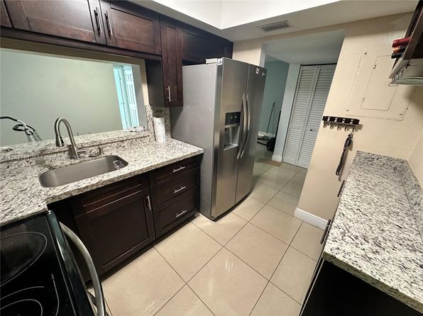 11750 SW 18th St APT 531-1, Miami, FL 33175