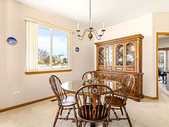 4th image of 21124 Buckeye Ct