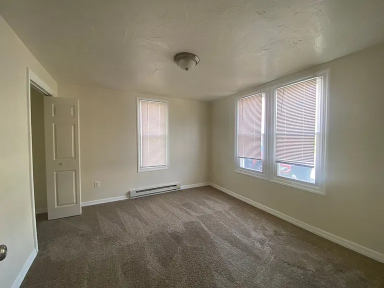72 E Washington St — Photo 8