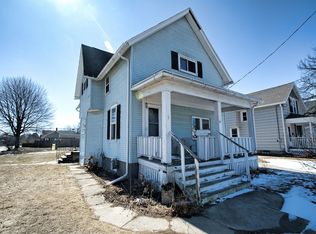 1101 Green St, Manitowoc, WI 54220