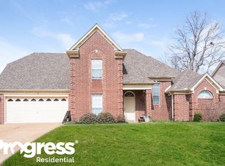 15 Oak Ridge Cv, Oakland, TN 38060
